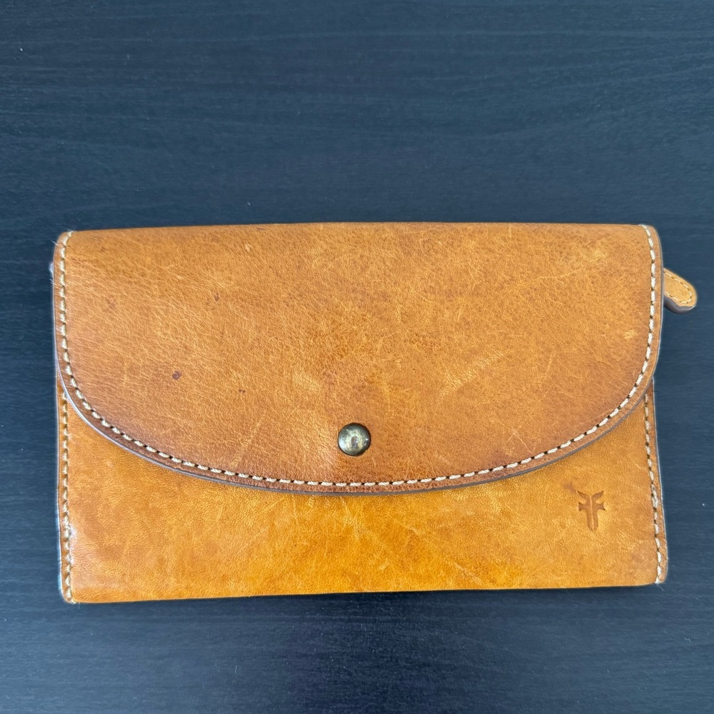Frye Lucy Wallet